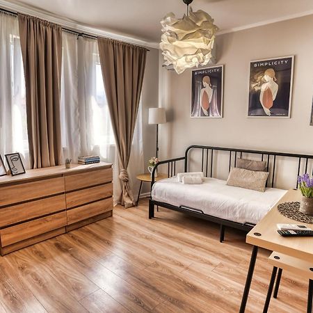Lily'S Studio 4 By Bulgarentals - Central صوفيا المظهر الخارجي الصورة